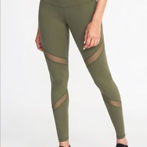 Old Navy Mid-Rise Mesh Panel Legging